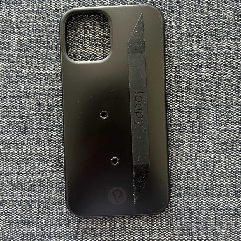 Black Loopy Case iPhone 12- 12 Pro
